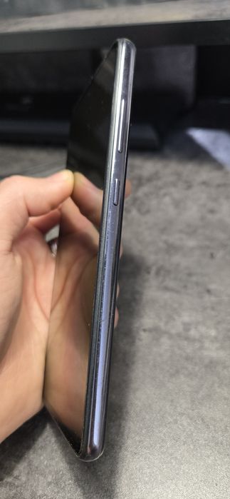 Продам samsung galaxy a52