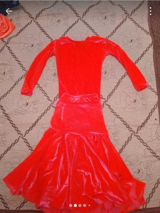 Rochie de dansuri sportive!