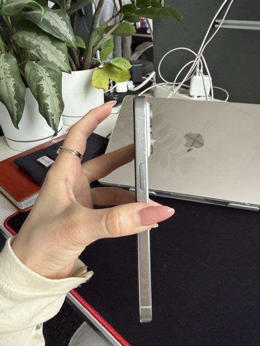 iPhone 15 Pro Max, 256 ГБ (оригинал)