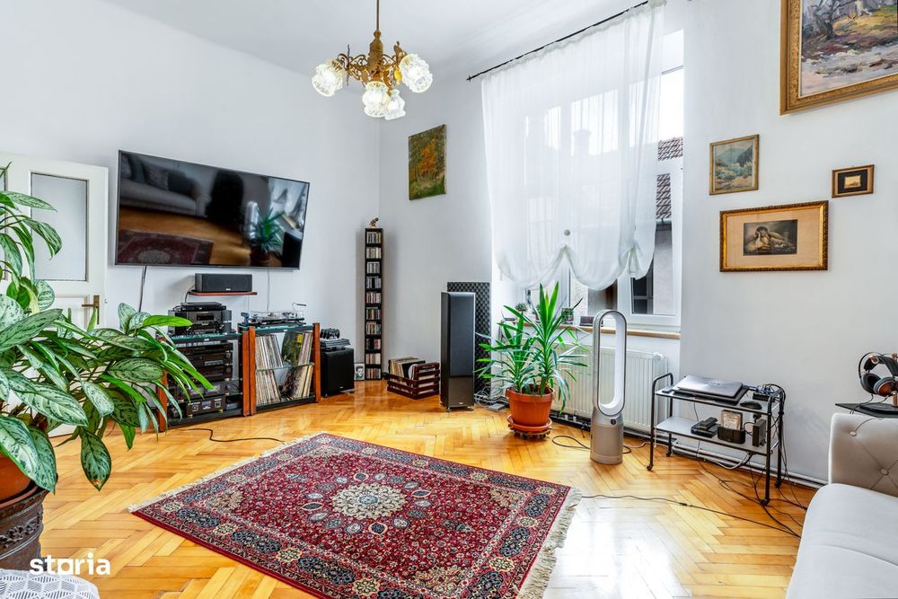 Casa interbelica in Andrei Muresanu!