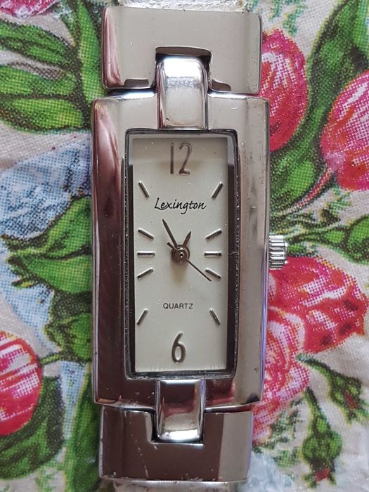 Дамски часовници.