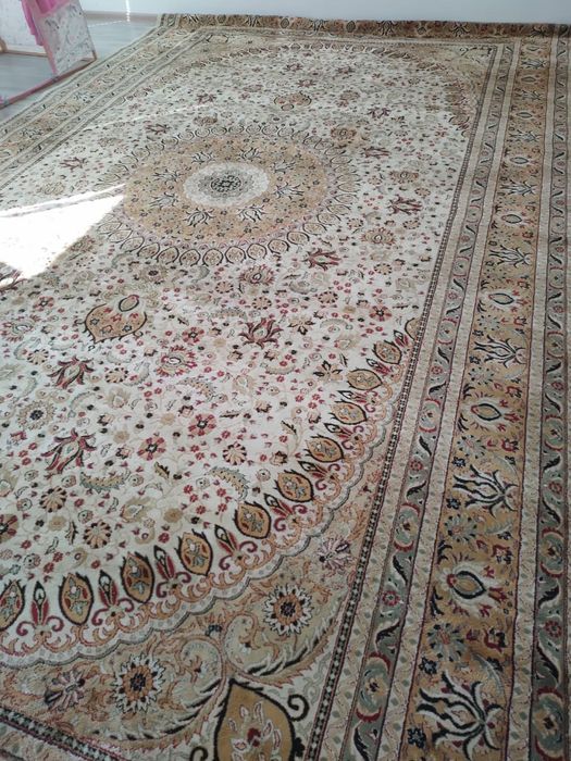 Ковер в отличном состоянии