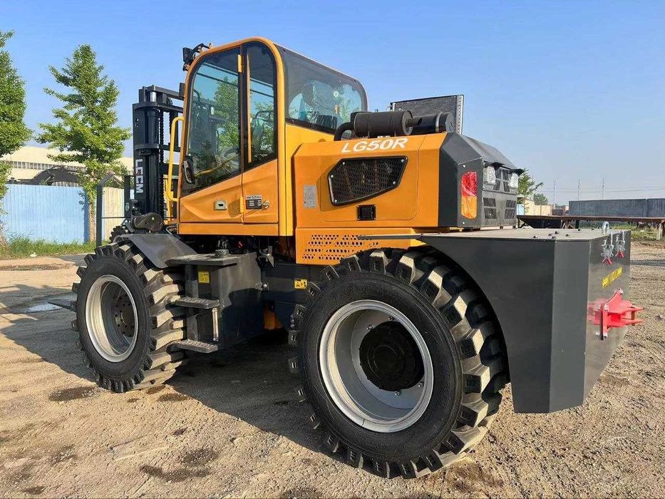 Погрузчик  КАРА  5тонн (4 WD)