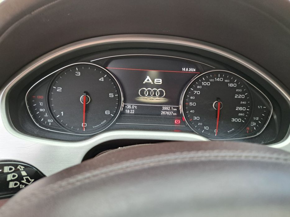 Audi a 8 3.0 stare foarte bună.