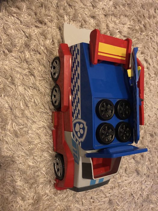 Pit stop patrula catelusilor