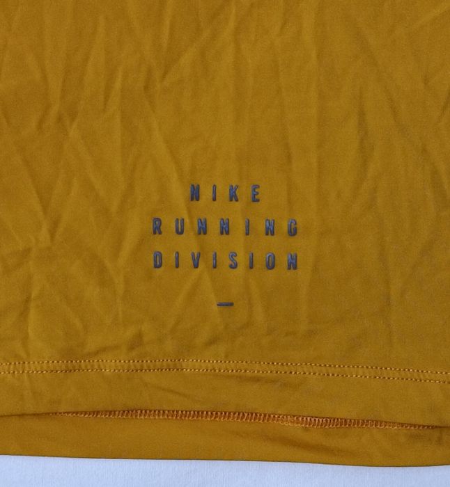 Nike DRI-FIT Run Division Tee оригинална тениска M Найк спорт фланелка