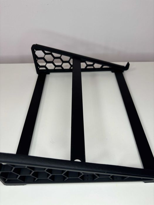 Стойка за лаптоп