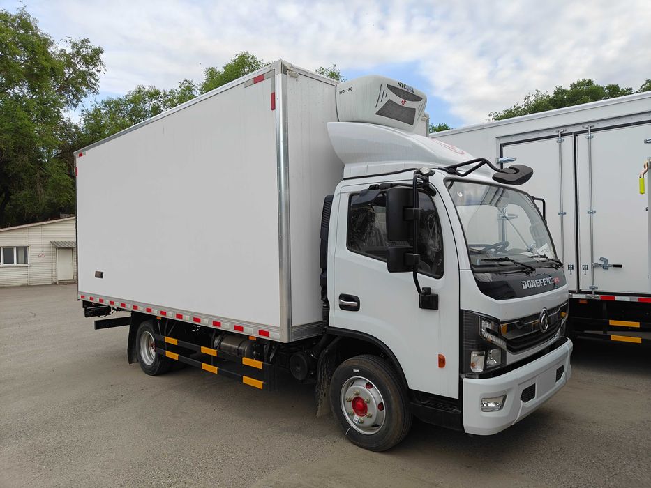 Фургон-рефрижератор DONGFENG C80L г/п 3т.