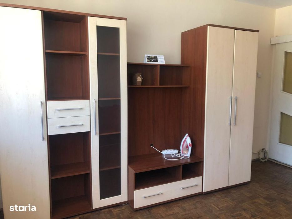 2 camere ,decomandat, 50mp ,Central , zona Parcul Central , Facultăți,