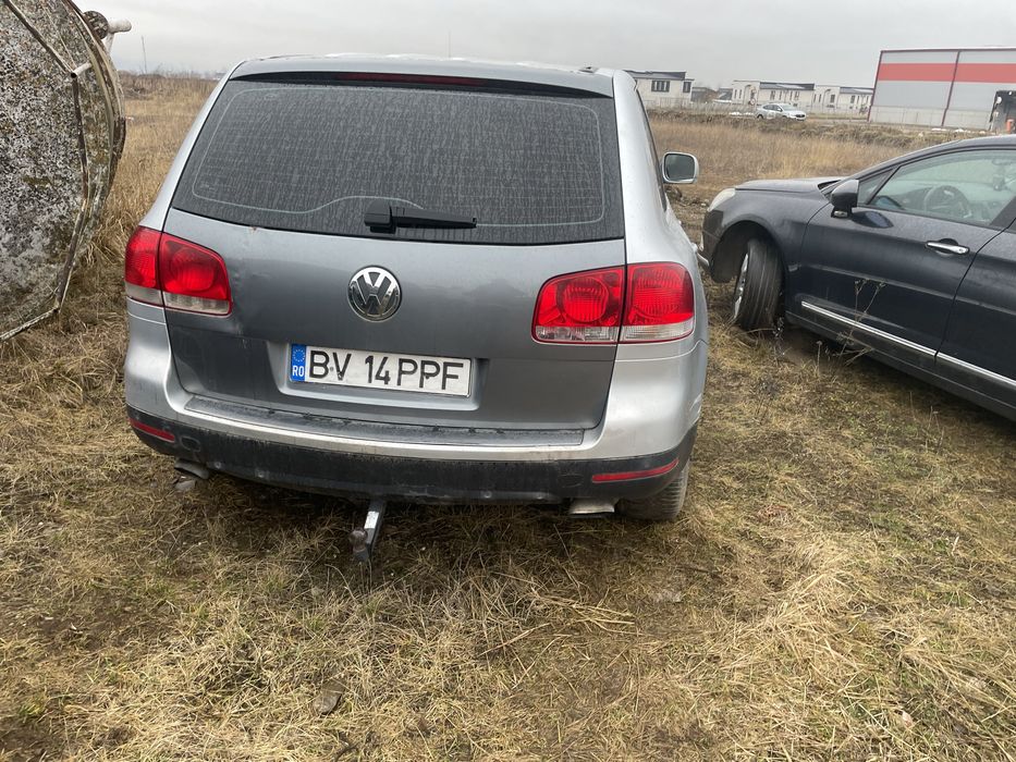 Toyota  highlander 3,5, automata, cum se vede in poza, si VW Touareg