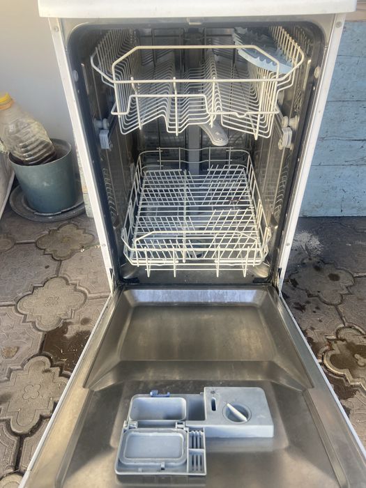 Посудамойка Indesit