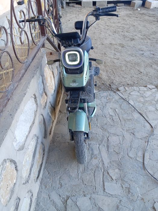 Sukuter sotiladi