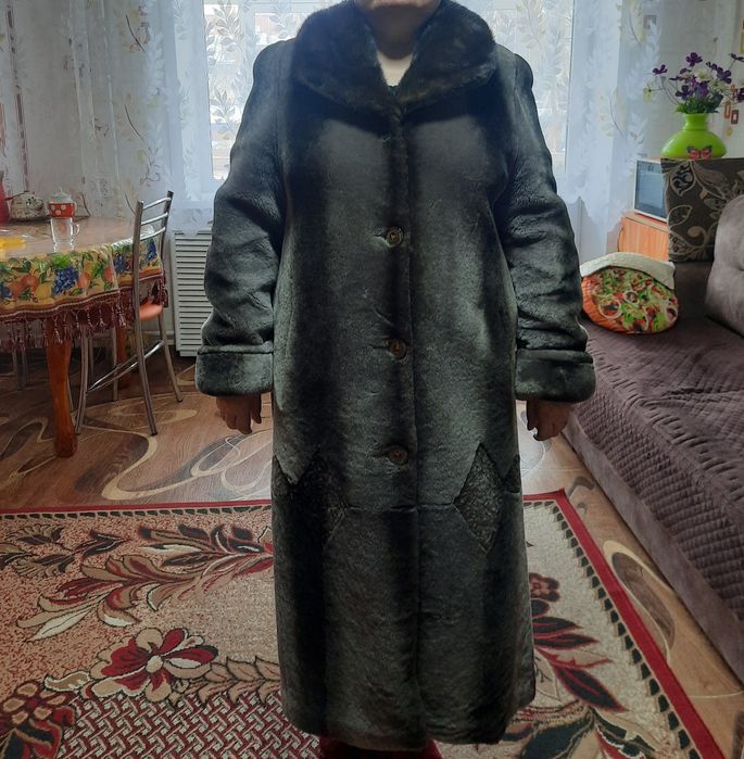 Продам шубу мутоновую