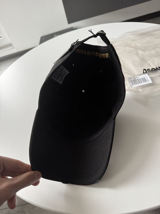 Dsquared2 шапка.