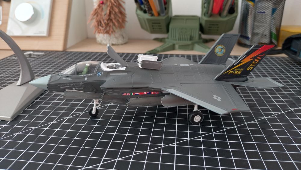 Macheta F-35B 1/72