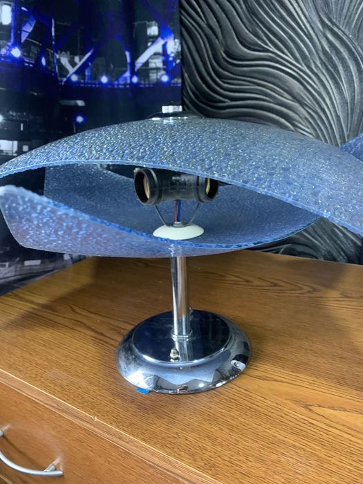 потолочная люстра