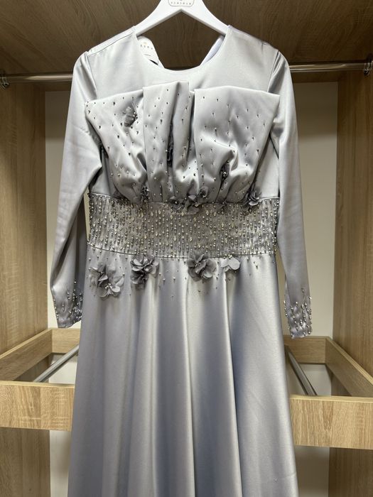 Вечернее платье от Нуршах