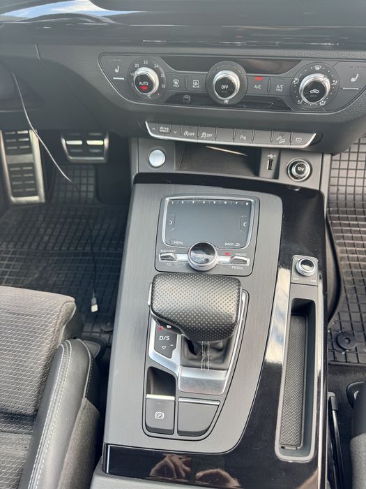 Audi Q5 quatrro s line