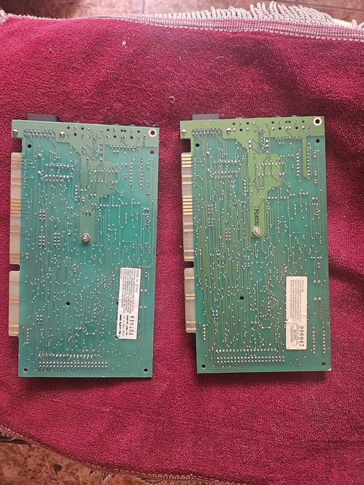 Lot 2 placi sunet pe isa Creative CT1600 netestate