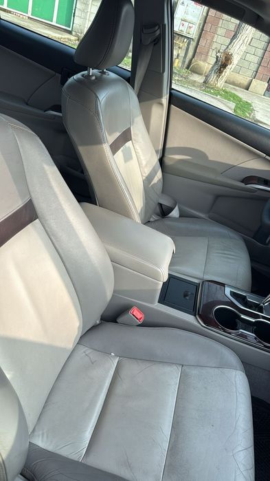 Toyota Camry 2012