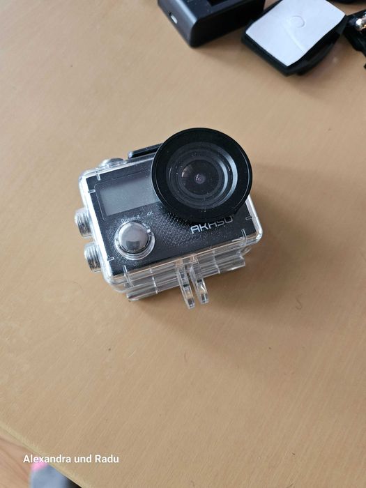 Cameră de acțiune AKASO Brave 4 4K, impermeabilă, Wi-Fi, cu obiectiv cu unghi larg, neagră