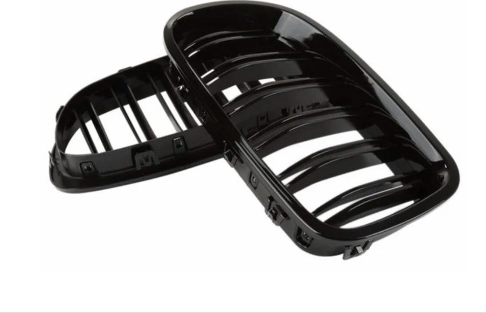 Grile duble BMW F10 F11 negre lucioase