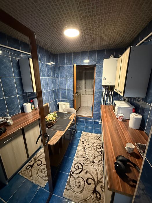 De inchiriat apartament 2 camere zona bazar orizont