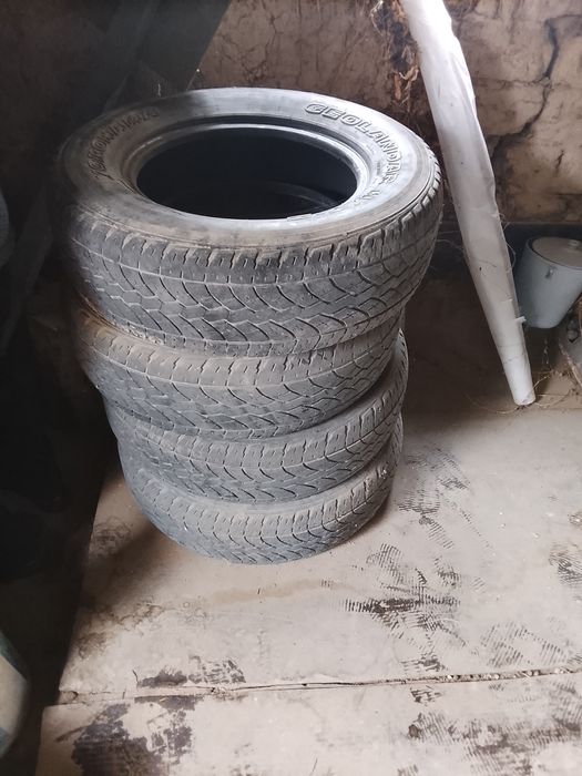 Шина бу в хорошем сост.