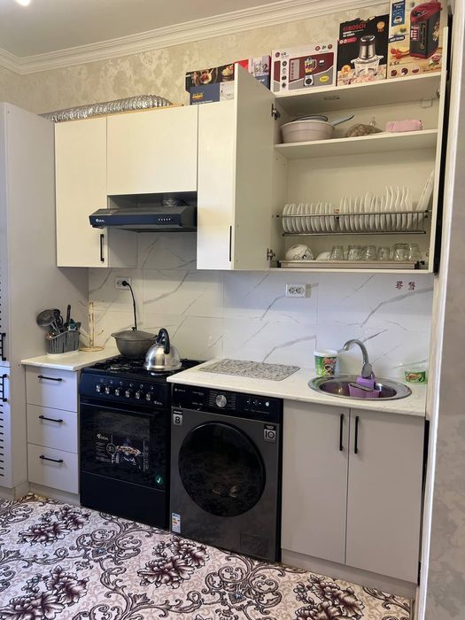 Orikzor residensda 3xona tayyor toza uy sotiladi