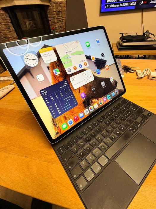 OFERTA !!! iPad Pro 12'9 inch gen.4 Wifi + cellular. Magic Keyboard