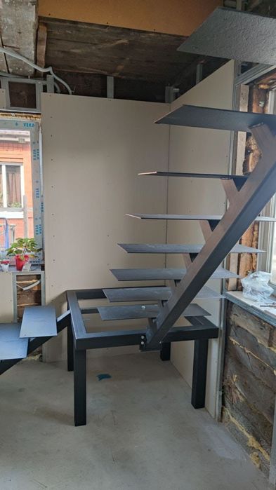 Лестницы на любой вкус.