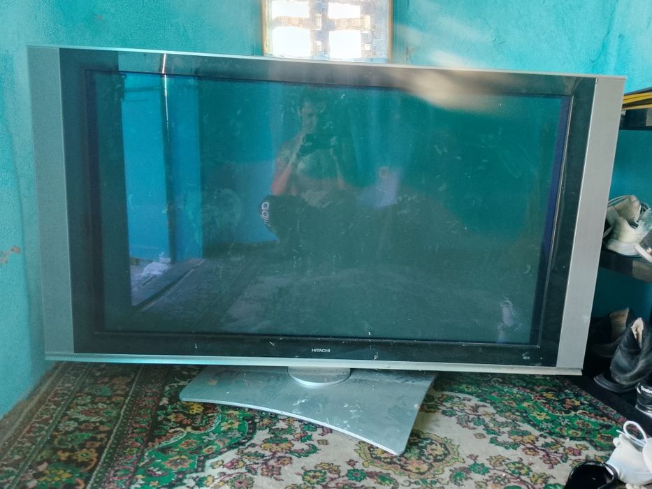 Продам телевизор