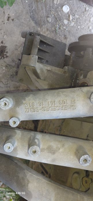 Двигатель мерседес 103 3л.