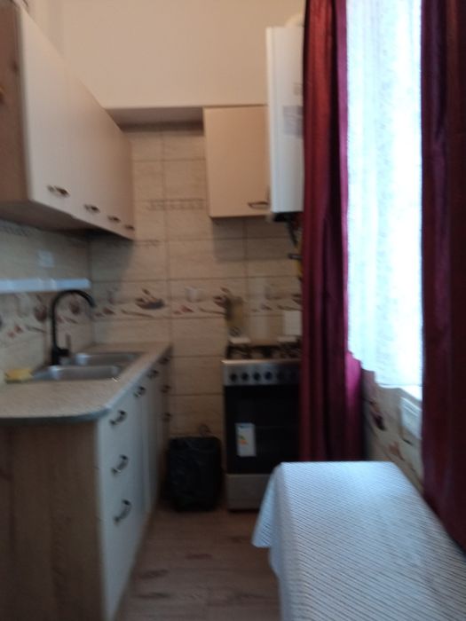 Închiriere apartament parter