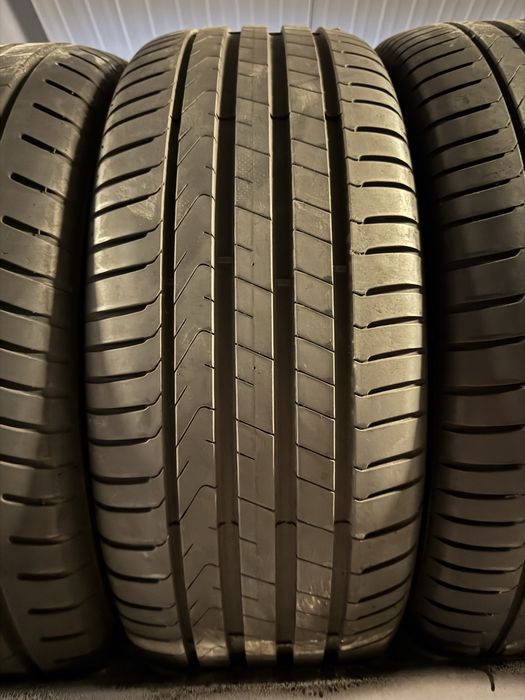 Anvelope 245/50/19 Pirelli