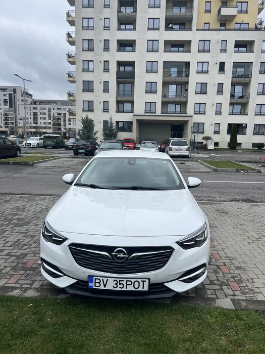 Opel Insignia Benzina