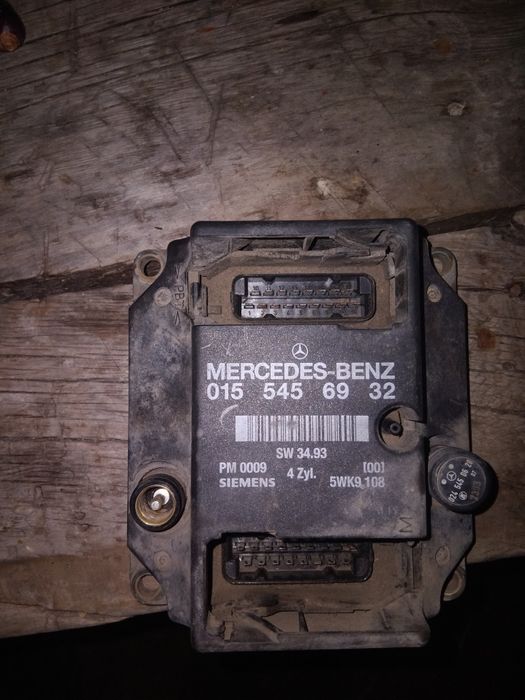 Коммутатор Эбу Мерседес. 111 двигатель