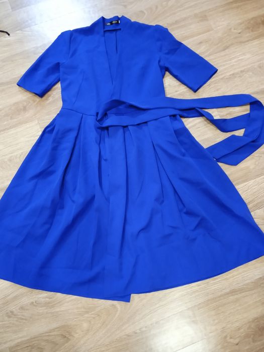 Продам Стильные Платья.