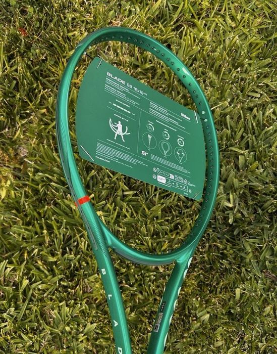 Wilson Blade v10 305gr
