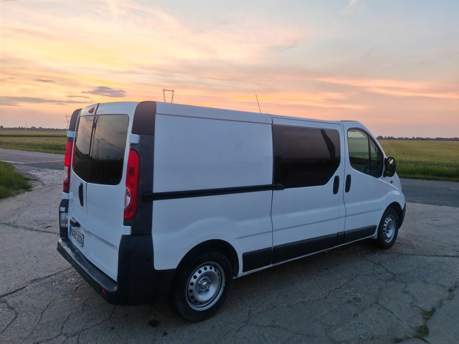 Opel vivaro 2.0, 2014