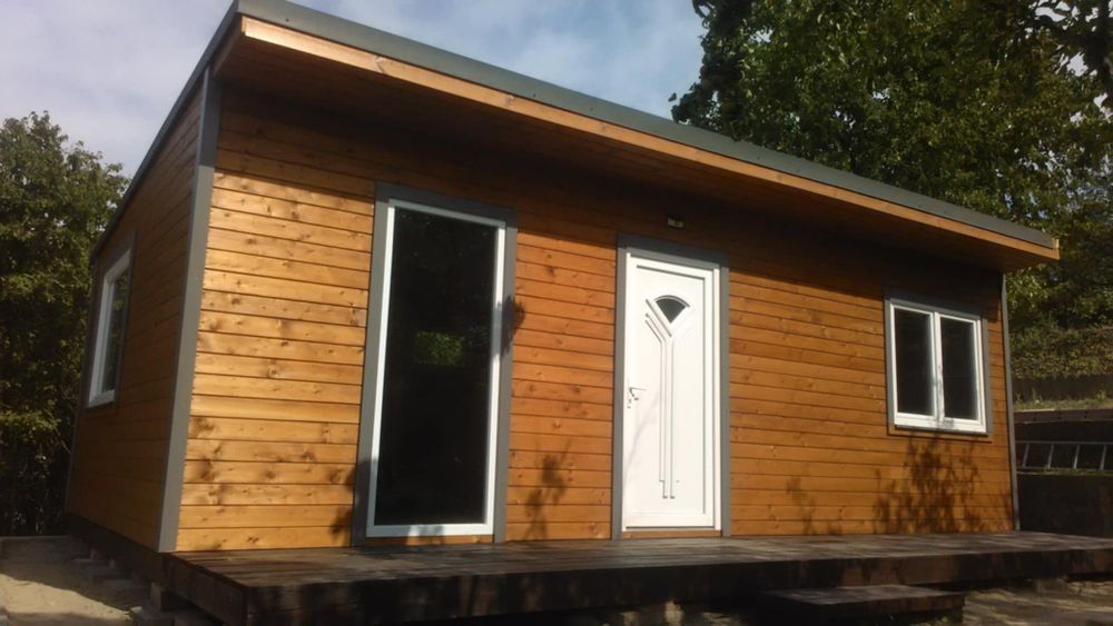 Vând casă din lemn!