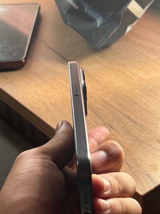 iPhone 15 pro Black 128gb