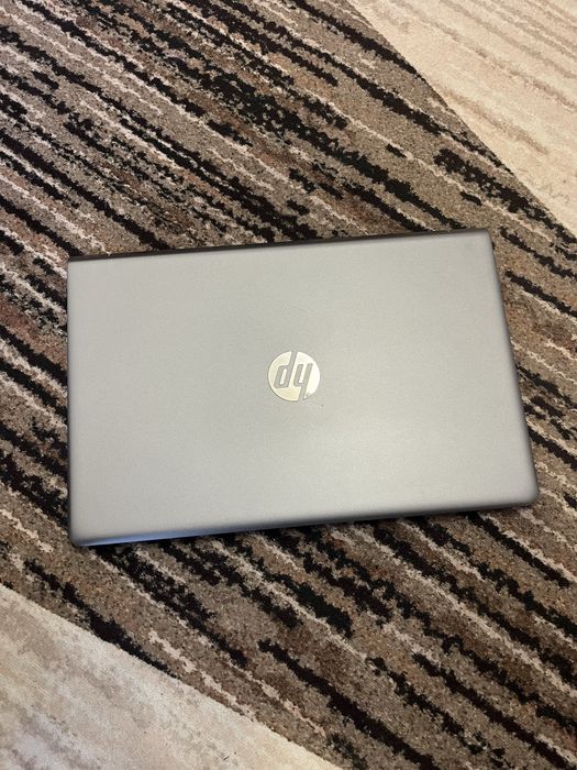 Срочно ноутбук hp