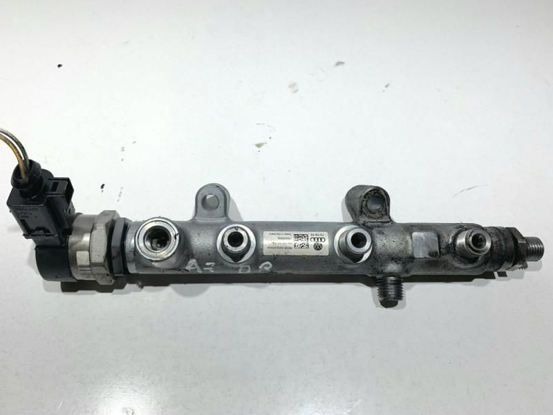Rampa injectoare dreapta Audi A8 4H D4 3.0 tdi 059130090BS