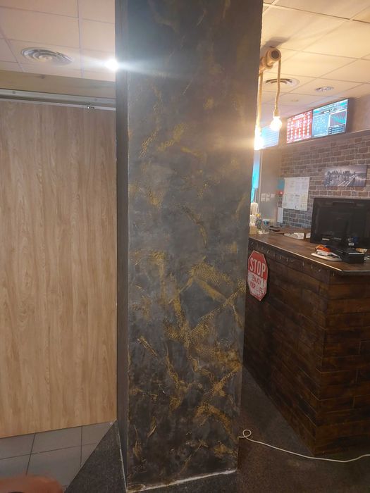 Aplic piatra sparta/pietra spaccata ,vopsea tip stucco, decorativa