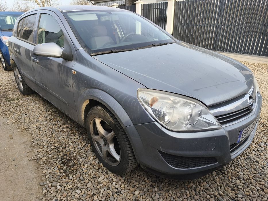 OPEL ASTRA H 1.4 Benzina+ GPL 2008 197000 km, negociabil