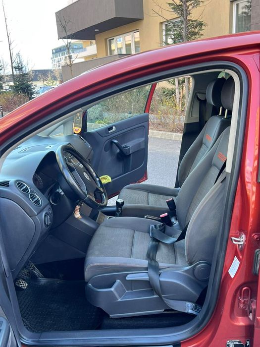 Volkswagen Golf 5 plus Goal edițion!