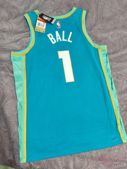 Нов мъжки потник NBA Nike Charlotte Hornets на LaMelo Ball