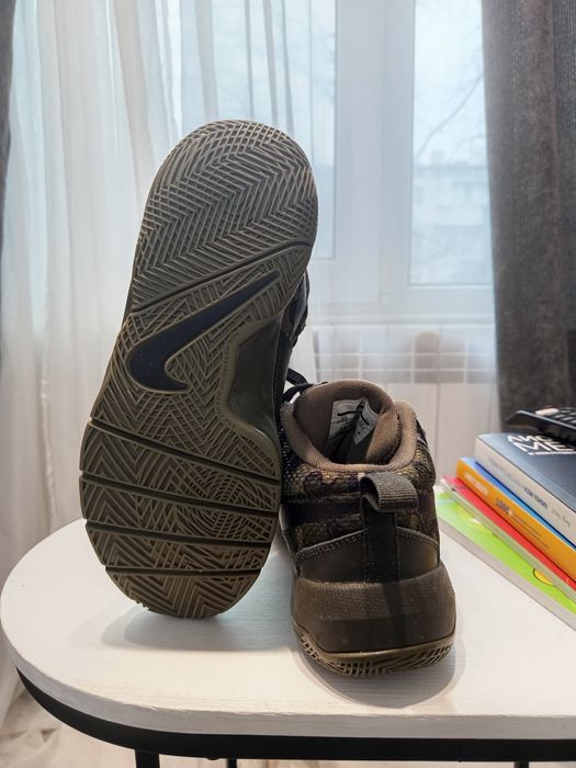 Детски маратонки Nike Hustle Eur36 - 23cm