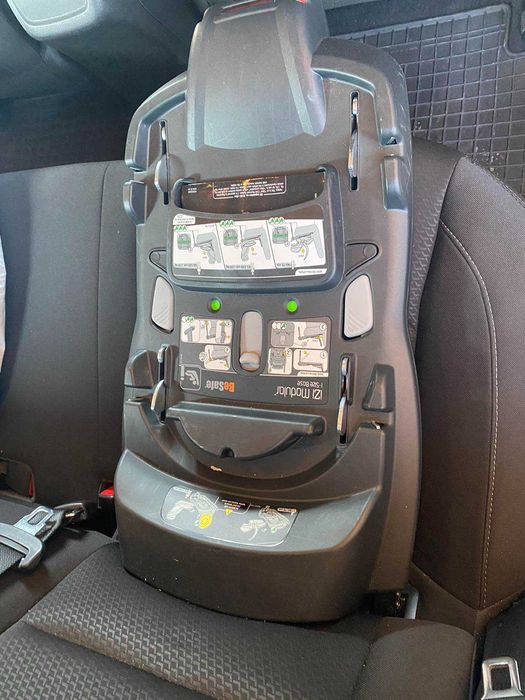 Бебешко кошче YOYO за кола и база Besafe